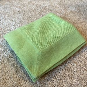 Neiman Marcus 100% Cashmere Throw Blanket